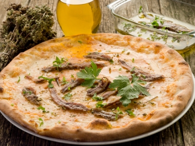 Pizza s ančovičkami (Pizza Napoli)